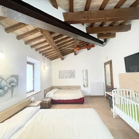 Italy At Its Best With A Unique That Sleeps 16 With Child Activity Park Limiti (Umbria)