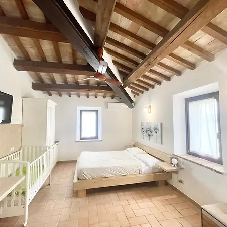 וילה Italy At Its Best With A Unique That Sleeps 16 With Child Activity Park *