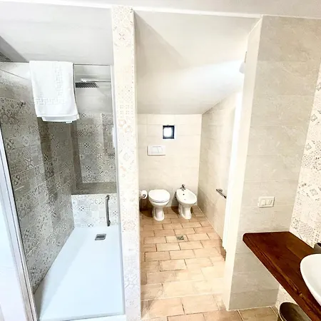 Italy At Its Best With A Unique That Sleeps 16 With Child Activity Park * Limiti (Umbria)