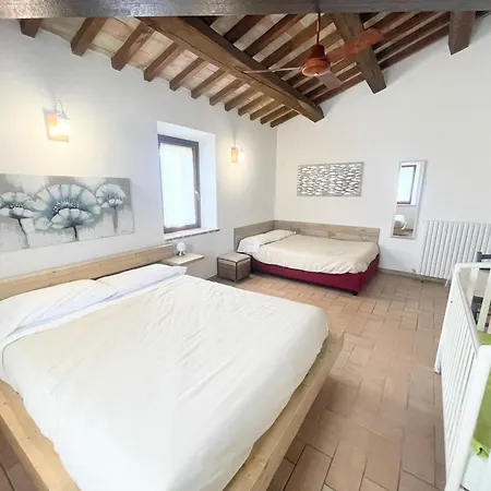 וילה Italy At Its Best With A Unique That Sleeps 16 With Child Activity Park Limiti (Umbria)