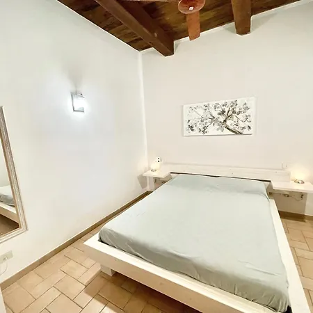 Italy At Its Best With A Unique That Sleeps 16 With Child Activity Park
