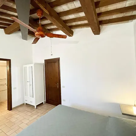Willa Italy At Its Best With A Unique That Sleeps 16 With Child Activity Park