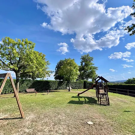 Italy At Its Best With A Unique That Sleeps 16 With Child Activity Park