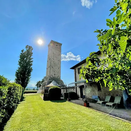 Italy At Its Best With A Unique That Sleeps 16 With Child Activity Park