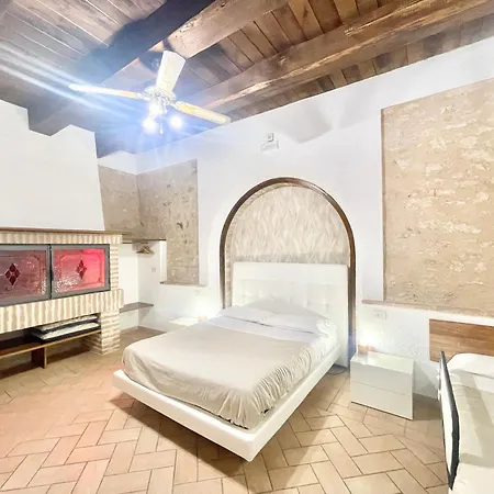 Italy At Its Best With A Unique That Sleeps 16 With Child Activity Park Willa *