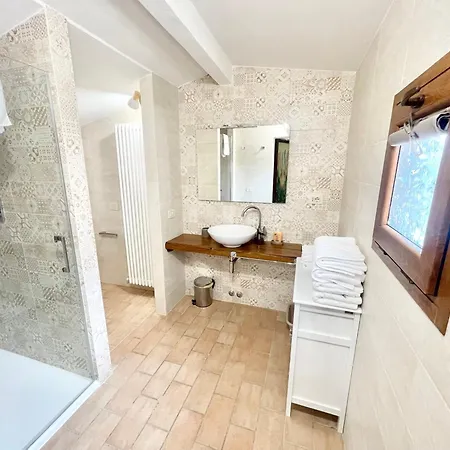 Willa Italy At Its Best With A Unique That Sleeps 16 With Child Activity Park