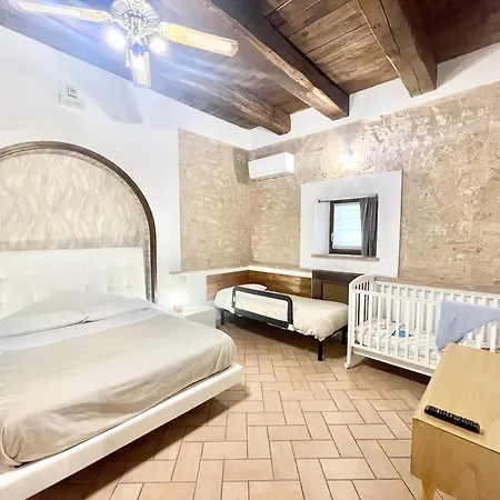 Italy At Its Best With A Unique That Sleeps 16 With Child Activity Park